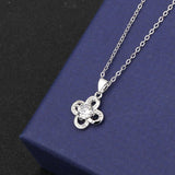 HANJIClover Pendant NecklaceAccessoryClover Pendant Necklace