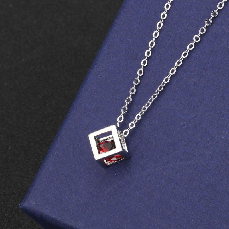 HANJICube Pendant NecklaceAccessoryCube Pendant Necklace