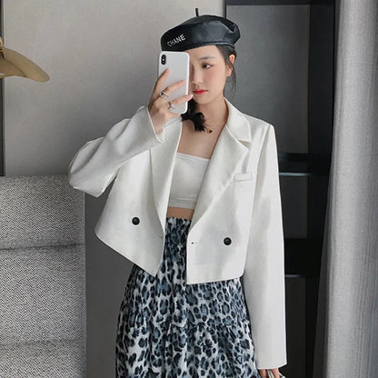 Slim Design High-Waisted Cropped Lapel Blazer